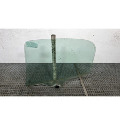 Vitre arriere droit PEUGEOT 206