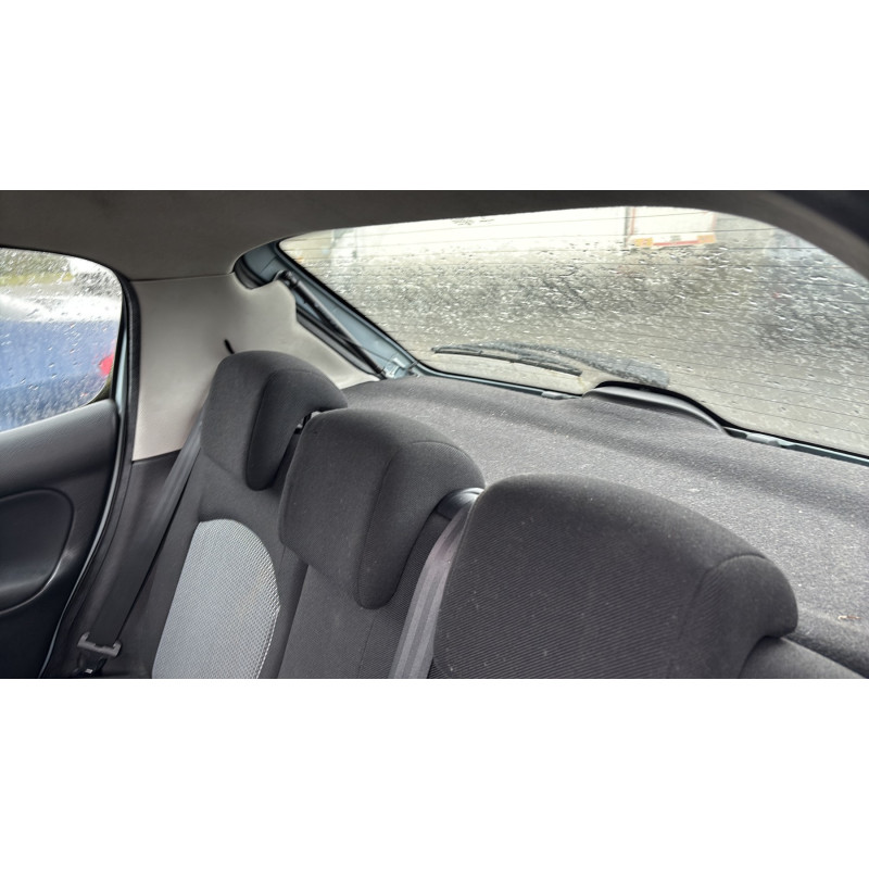 Vitre arriere droit PEUGEOT 206 Photo n°15