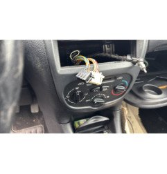 Vitre arriere droit PEUGEOT 206