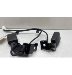 Attache ceinture arriere droit HYUNDAI I 10 2