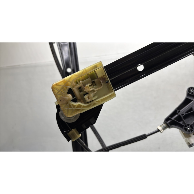 Leve vitre electrique avant droit VOLKSWAGEN GOLF 7 Photo n°6