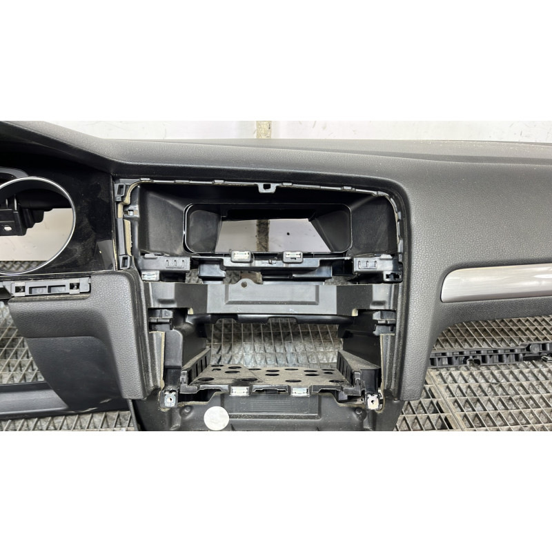 Planche de bord complete VOLKSWAGEN GOLF 7 Photo n°5