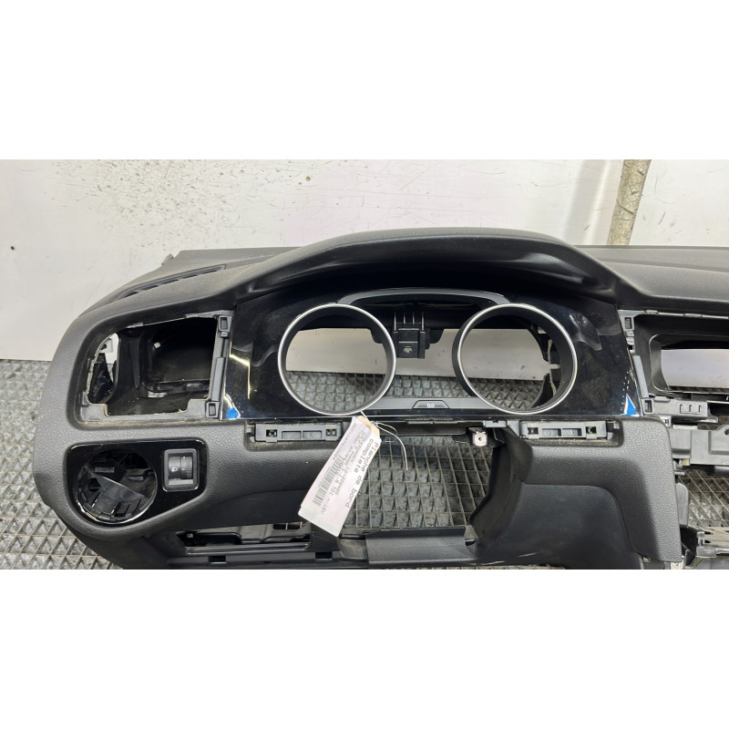 Planche de bord complete VOLKSWAGEN GOLF 7 Photo n°8