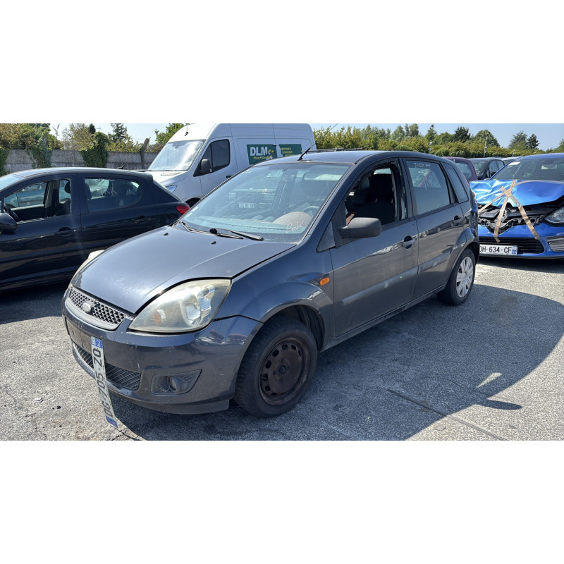 Feu arriere principal droit (feux) FORD FIESTA 5 Photo n°4