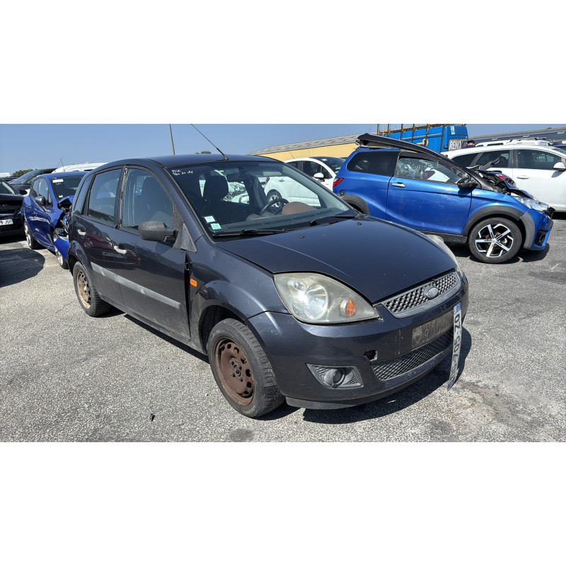Feu arriere principal droit (feux) FORD FIESTA 5 Photo n°5
