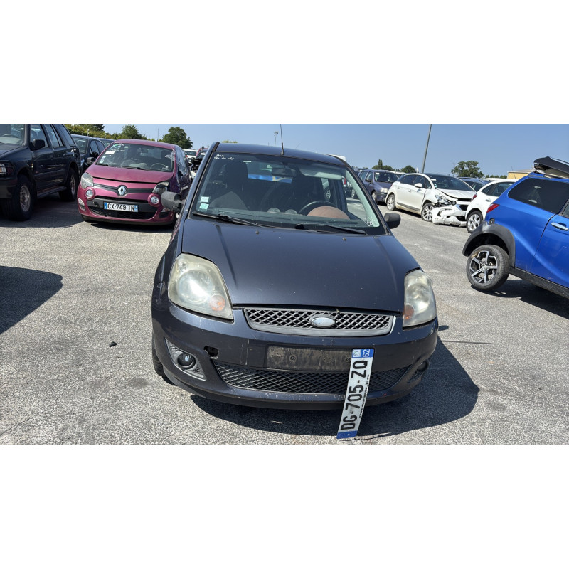 Feu arriere principal droit (feux) FORD FIESTA 5 Photo n°11