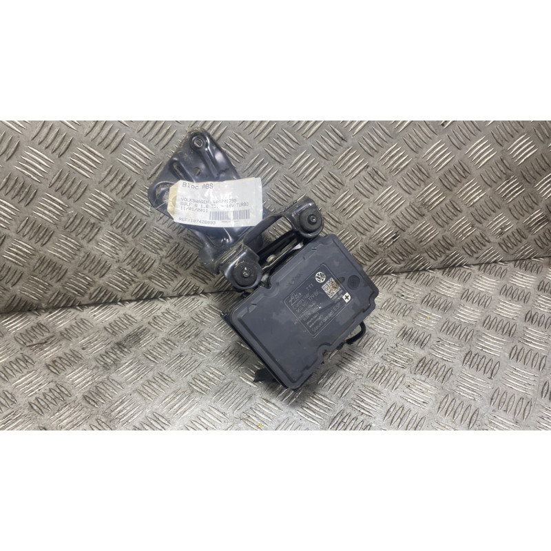 Bloc ABS (freins anti-blocage) VOLKSWAGEN GOLF 6 Photo n°1