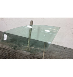 Vitre avant gauche MERCEDES CLASSE A 176