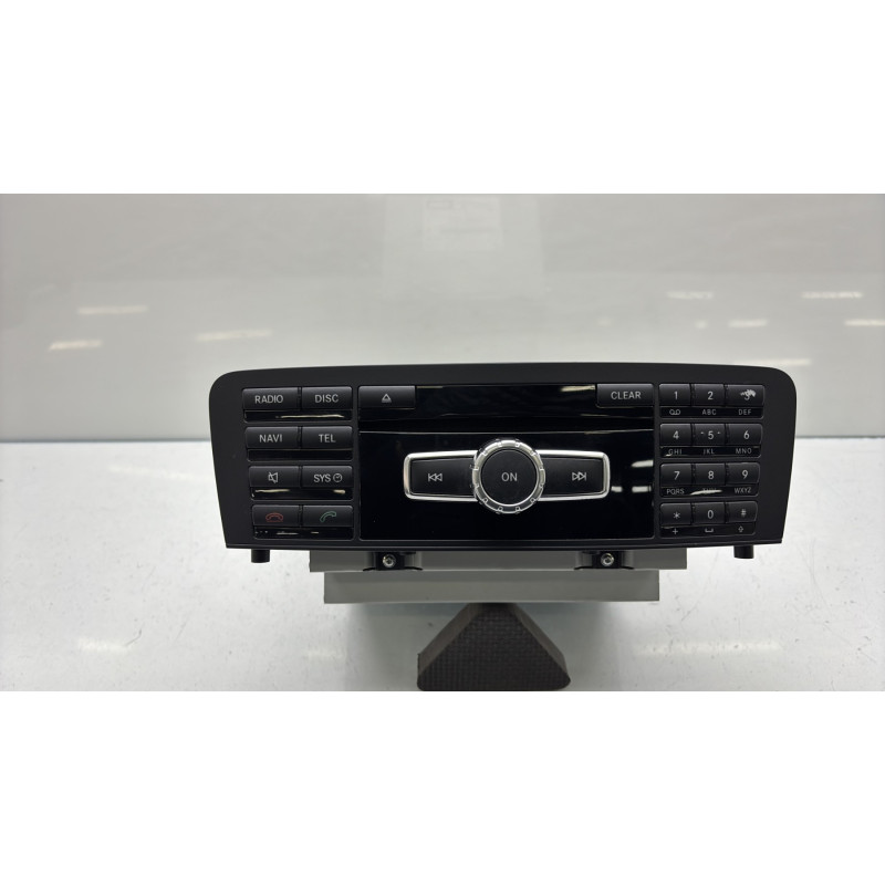 Autoradio d'origine MERCEDES CLASSE A 176 Photo n°1