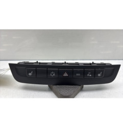 Bouton de warning MERCEDES CLASSE A 176 Photo n°1