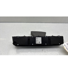 Bouton de warning MERCEDES CLASSE A 176