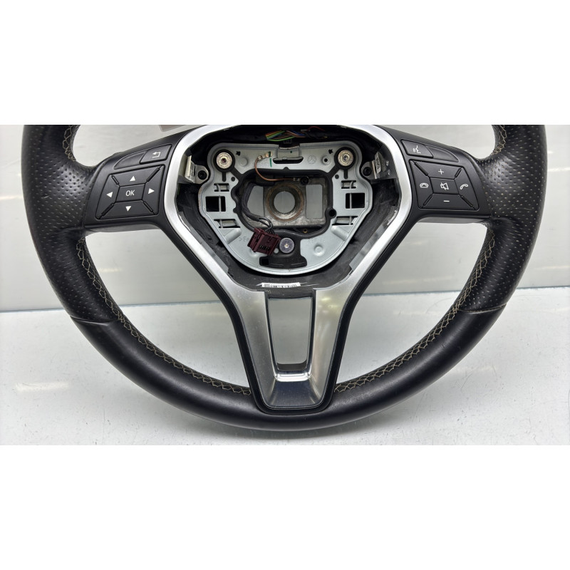 Volant MERCEDES CLASSE A 176 Photo n°3
