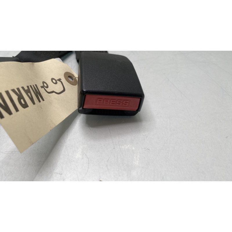 Attache ceinture arriere droit DACIA SANDERO 1 Photo n°3