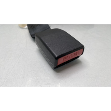Attache ceinture arriere gauche DACIA SANDERO 1