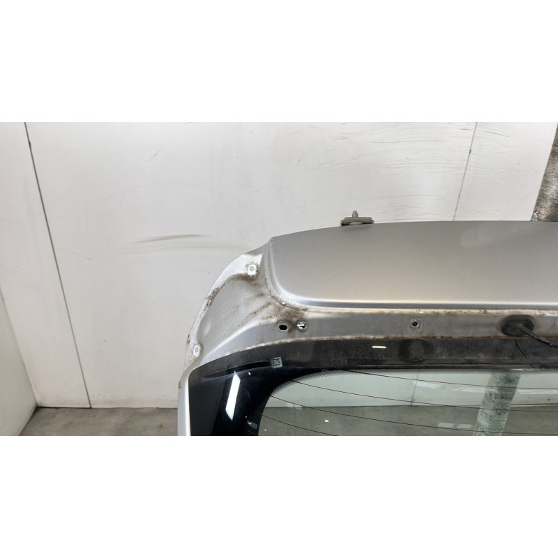 Malle/Hayon arriere FORD FIESTA 6 Photo n°4