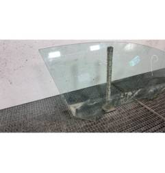 Vitre avant droit FORD FIESTA 6