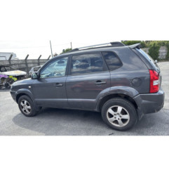 Feu arriere stop central HYUNDAI TUCSON 1