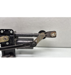 Moteur essuie glace avant HYUNDAI TUCSON 1