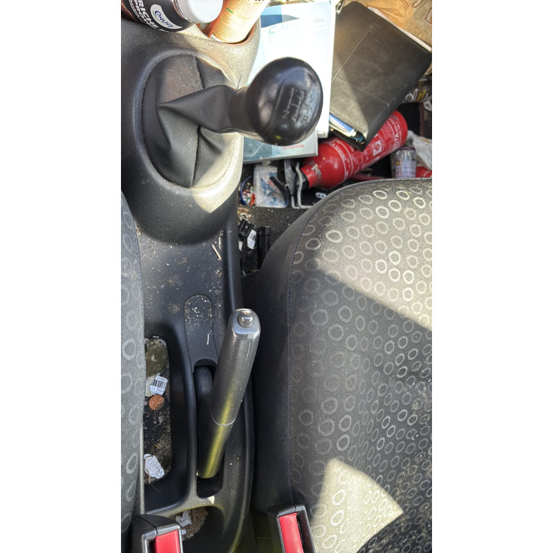 Poignee porte avant droit TOYOTA YARIS 1 Photo n°16