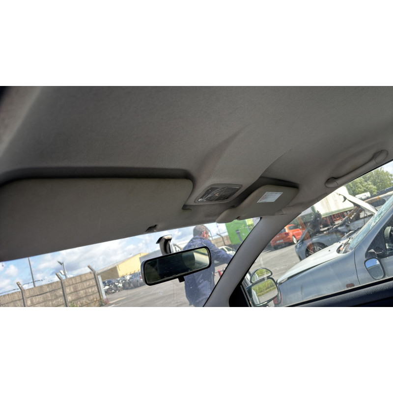 Serrure avant gauche TOYOTA YARIS 1 Photo n°16