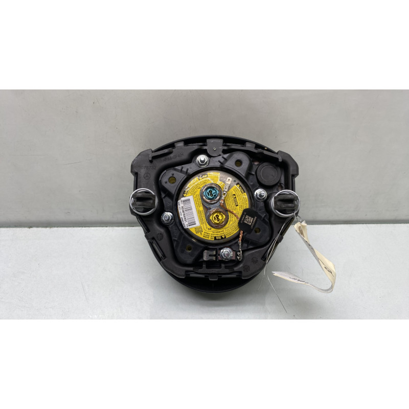 Air bag conducteur MERCEDES CLASSE A 176 Photo n°3