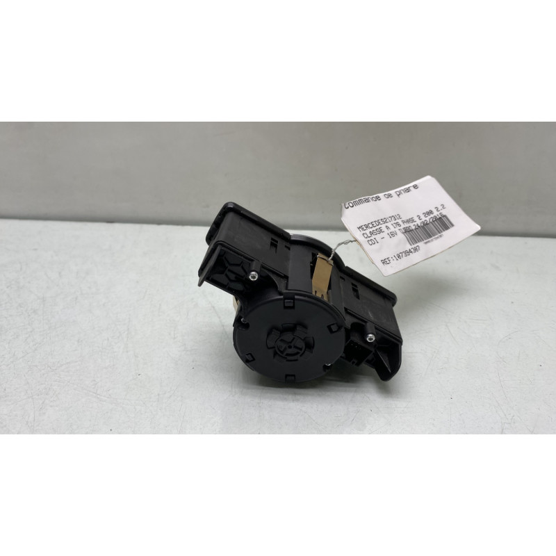 Commande de phare MERCEDES CLASSE A 176 Photo n°2