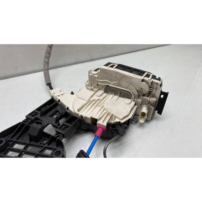 Serrure arriere droit MERCEDES CLASSE A 176 Photo n°4