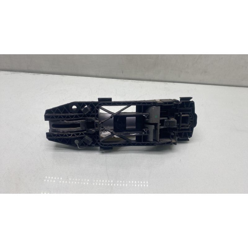 Poignee porte arriere droit VOLKSWAGEN GOLF 6 Photo n°3