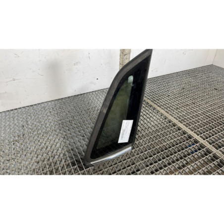 Custode arriere droit CITROEN C4 2