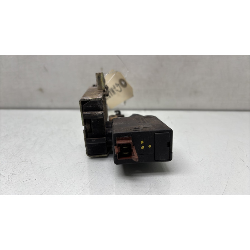 Serrure arriere droit CITROEN SAXO Photo n°2