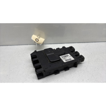 Porte fusible RENAULT MEGANE 3 Photo n°1