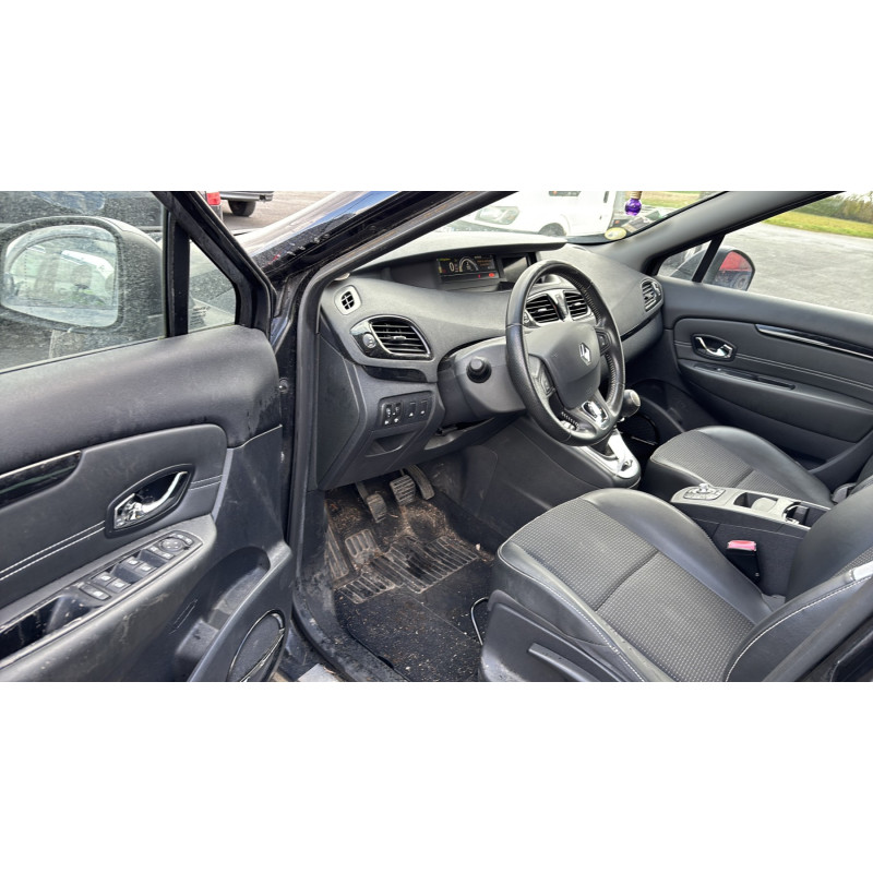 Feu arriere secondaire gauche (feux) RENAULT SCENIC 3 Photo n°16