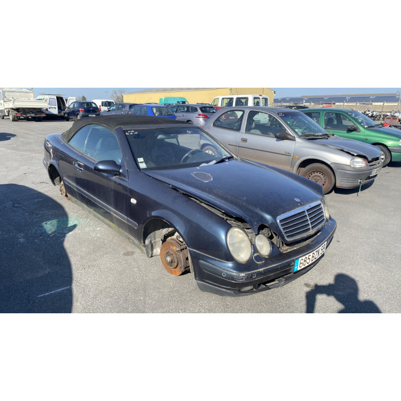 Serrure avant droit MERCEDES CLASSE CLK 208 Photo n°6