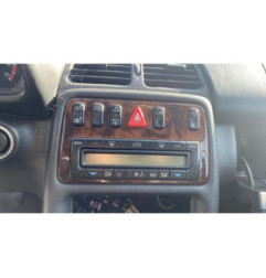 Serrure avant droit MERCEDES CLASSE CLK 208