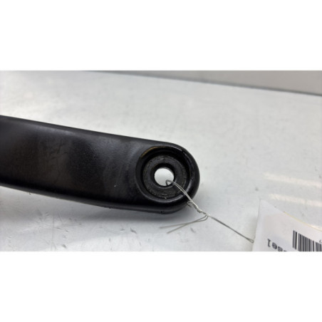 Bras essuie glace avant droit VOLVO V 40 2