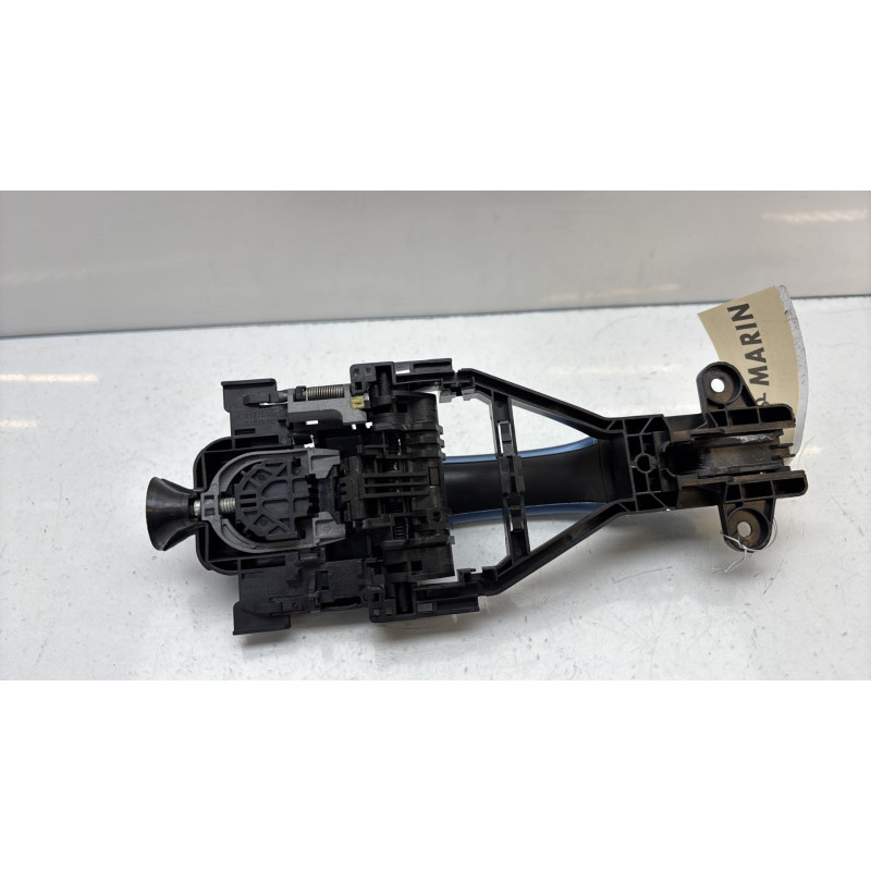 Poignee porte arriere gauche VOLVO V 40 2 Photo n°3