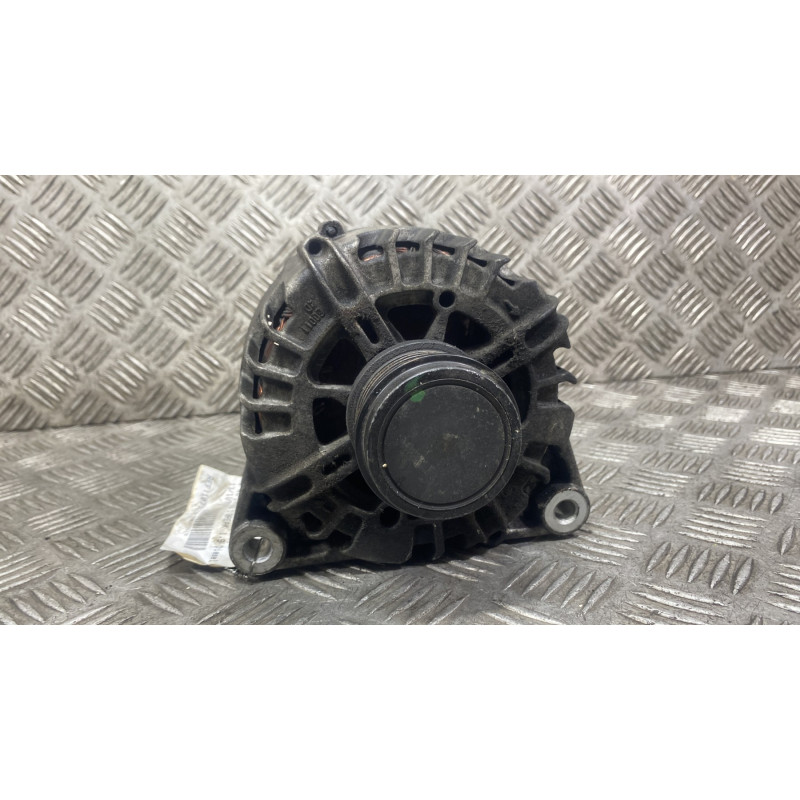 Alternateur VOLVO V 40 2 Photo n°3