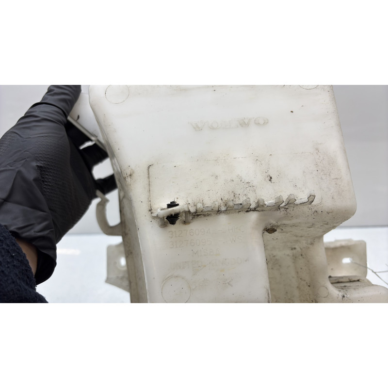 Vase de lave glace VOLVO V 40 2 Photo n°5