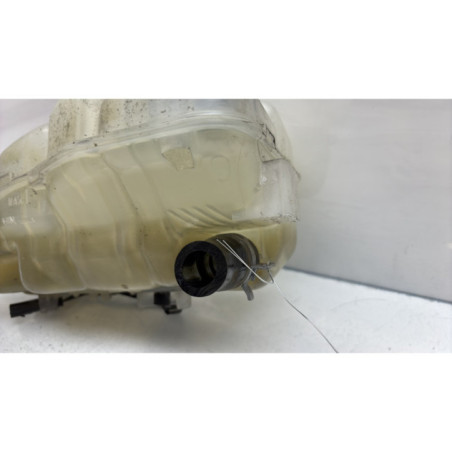 Vase d'expansion VOLVO V 40 2