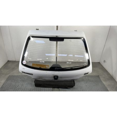 Malle/Hayon arriere PEUGEOT 106 Photo n°1