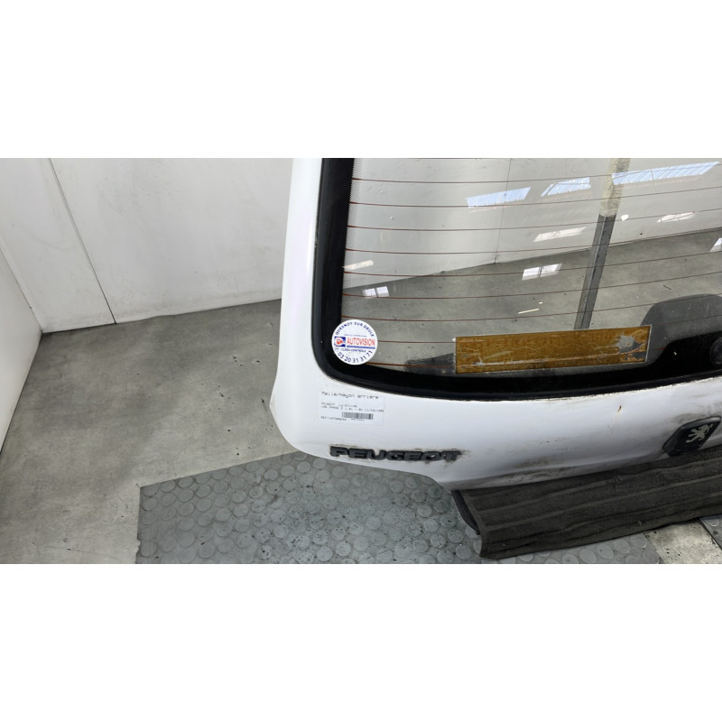 Malle/Hayon arriere PEUGEOT 106 Photo n°5
