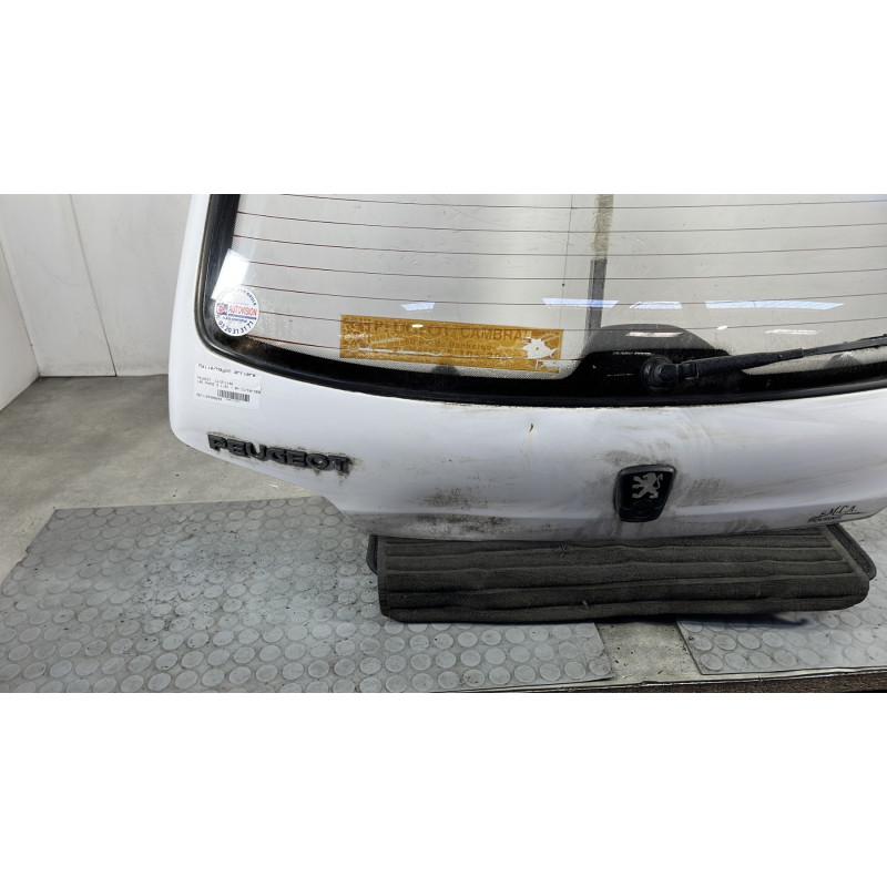 Malle/Hayon arriere PEUGEOT 106 Photo n°6