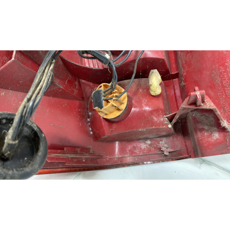Feu arriere principal droit (feux) CITROEN C4 1 Photo n°5