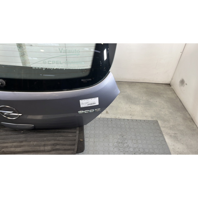 Malle/Hayon arriere OPEL CORSA D Photo n°4