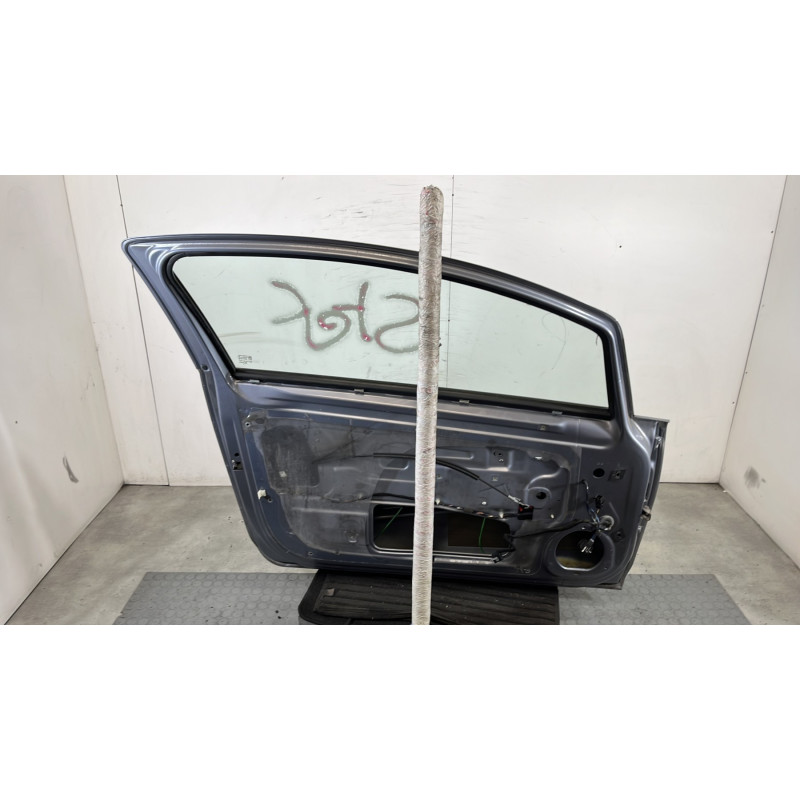 Porte avant gauche OPEL CORSA D Photo n°7