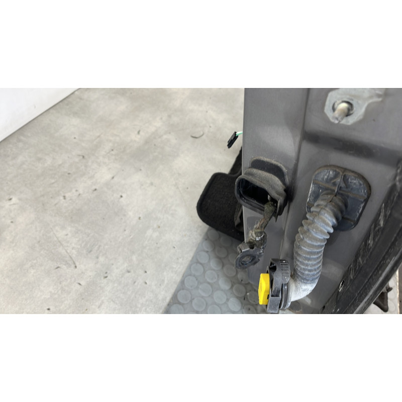 Porte avant gauche RENAULT LAGUNA 3 Photo n°3