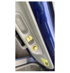 Poignee porte avant droit RENAULT TWINGO 1