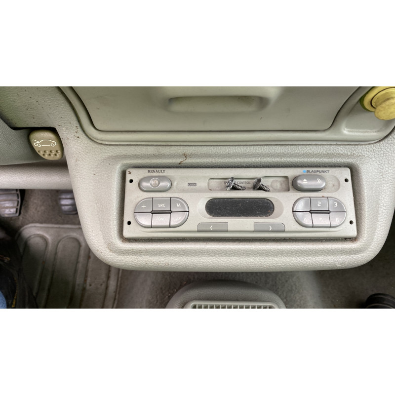 Poignee porte avant droit RENAULT TWINGO 1 Photo n°18