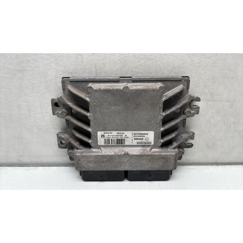 Calculateur moteur DACIA SANDERO 1 Photo n°1