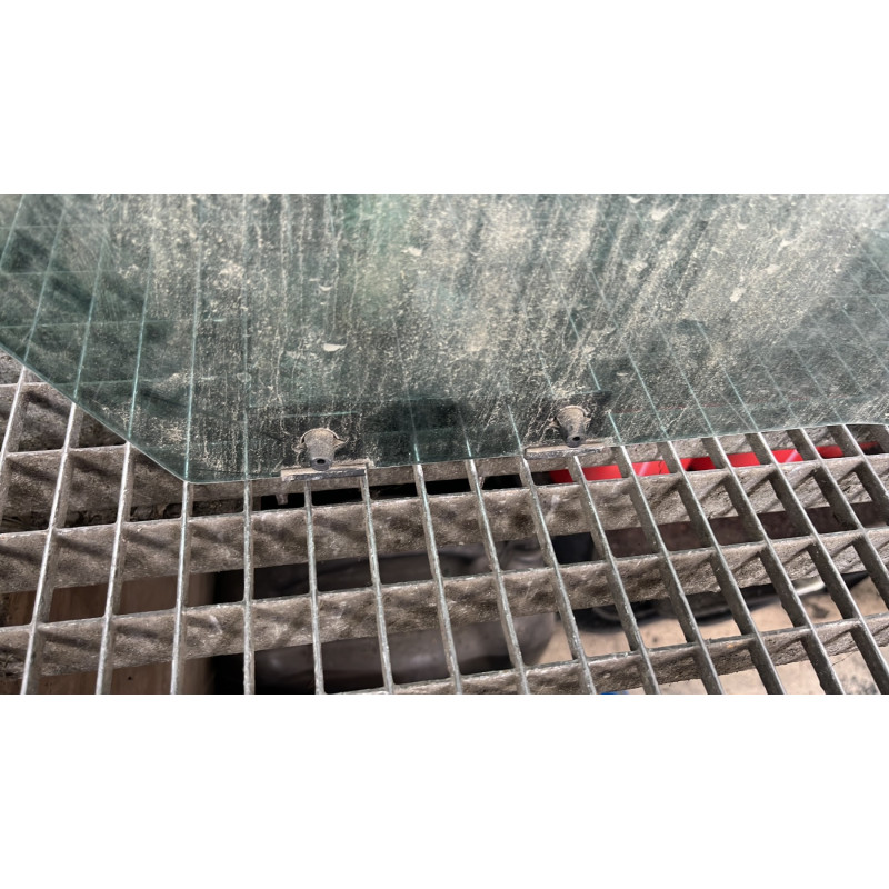 Vitre arriere droit RENAULT CLIO 4 Photo n°4